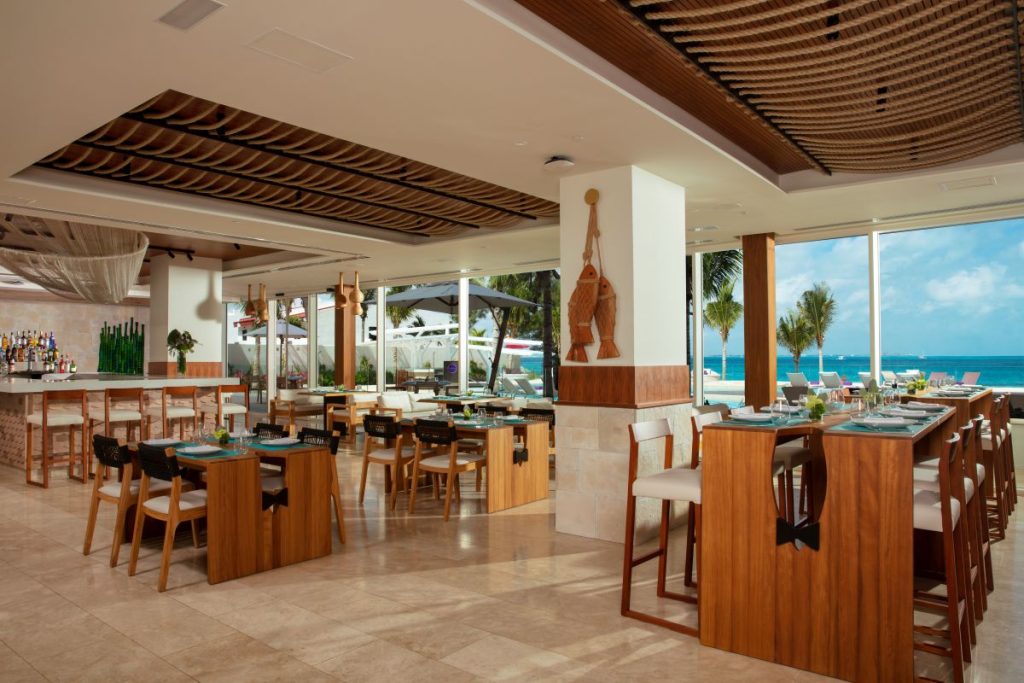 best adults-only all inclusive resort - breathless cancun - meilleur tout-inclus adultes