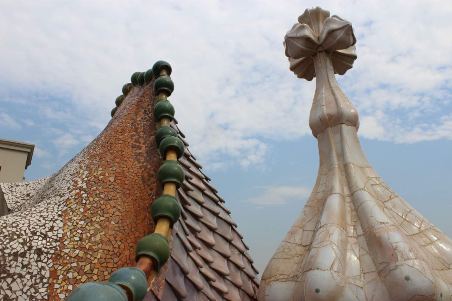 Toit de la Casa Batllo, par Gaudi