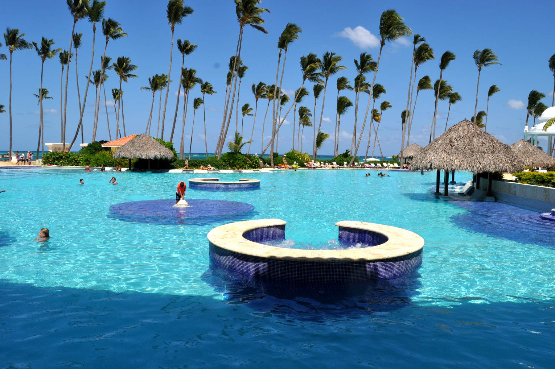 Piscine d'un resort dans le sud