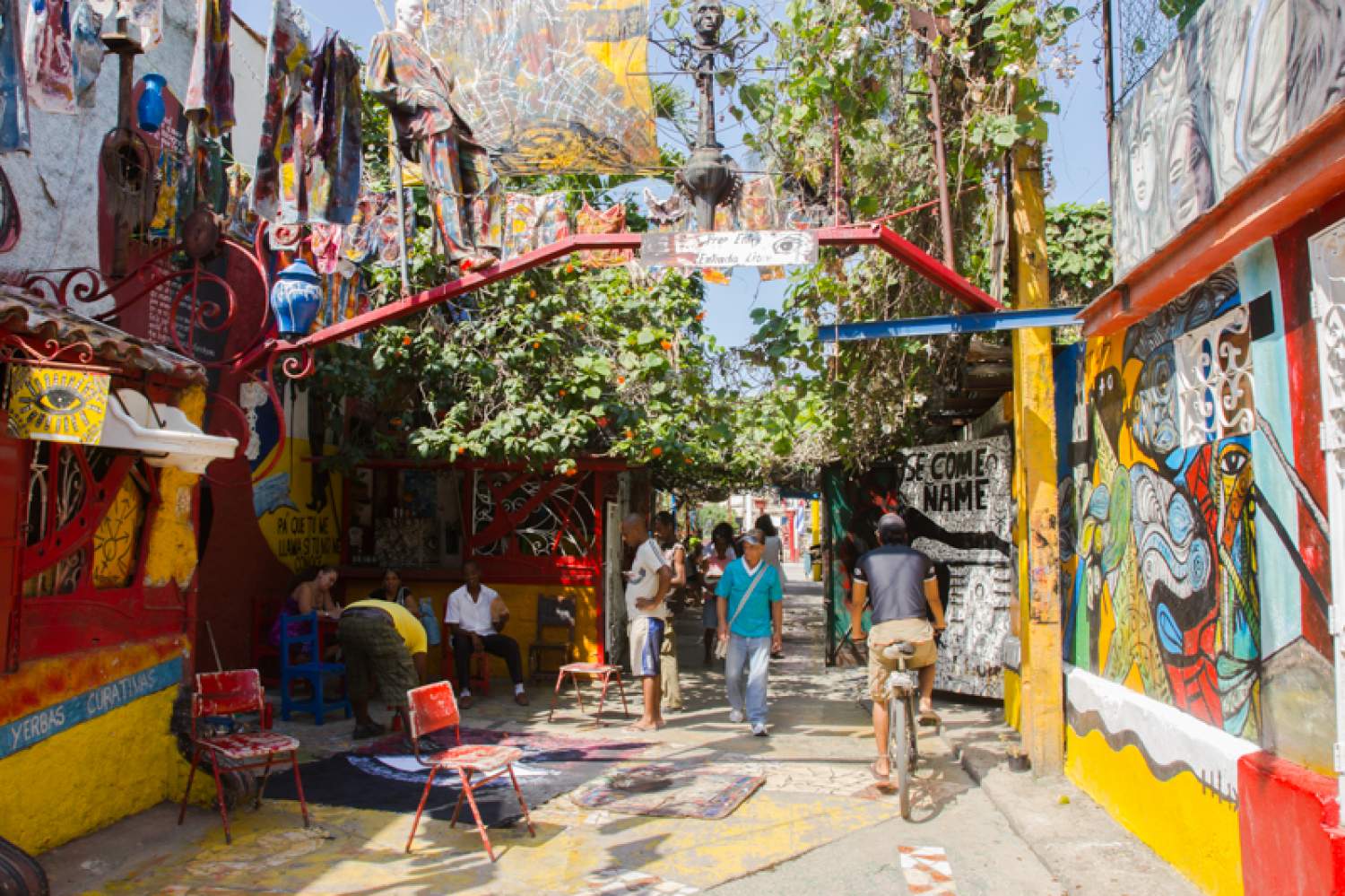 La ruelle El Callejón de Hamel à La Havane, Cuba