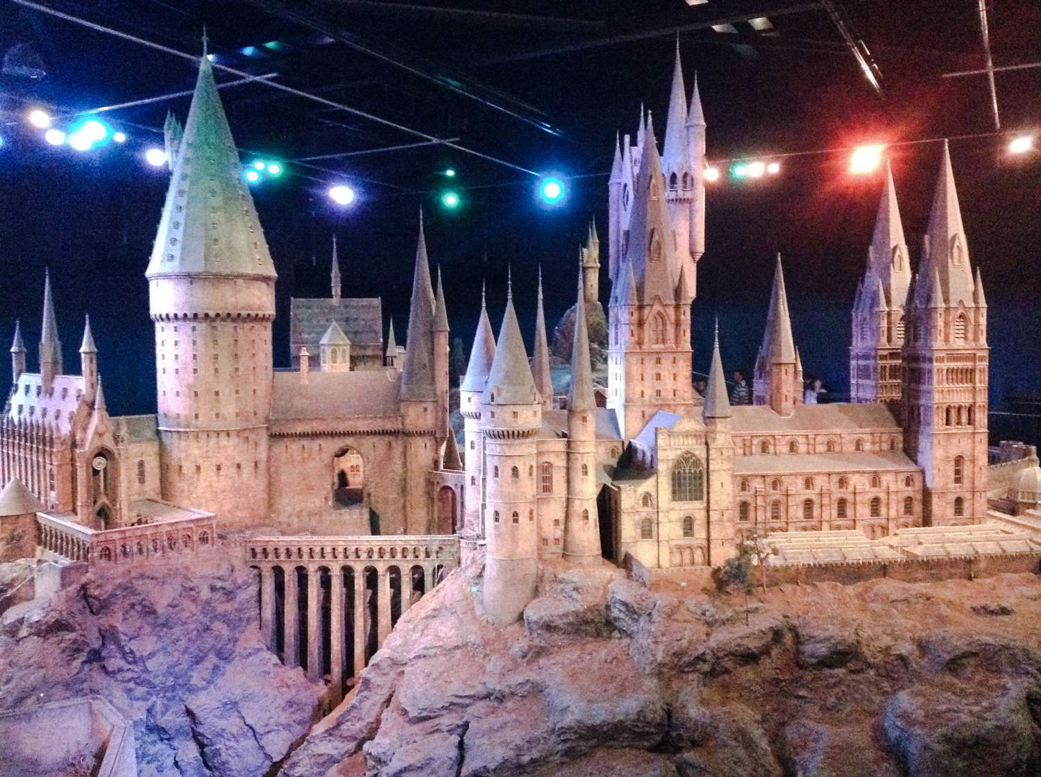 Maquette de l'école de magie Poudlard (du monde de Harry Potter) à Watford