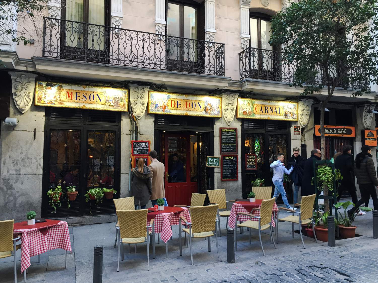 Restaurant Meson De Don Carnal, Madrid