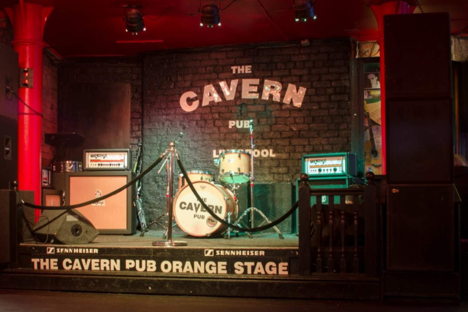 Bar The Cavern