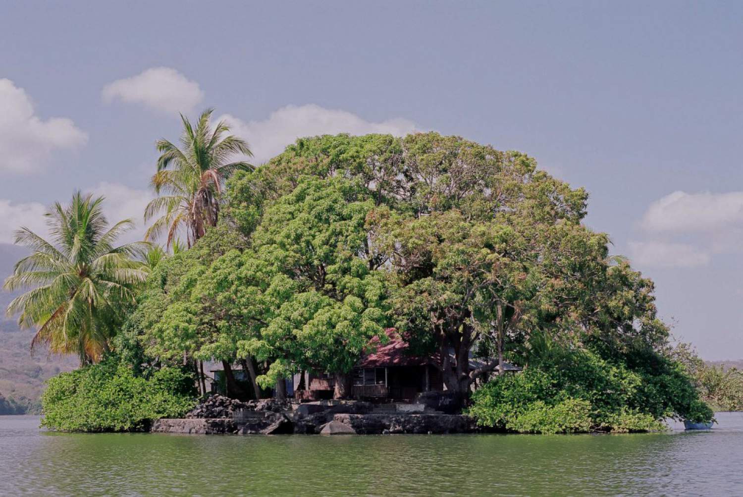 Volcan Manbacho, Nicaragua