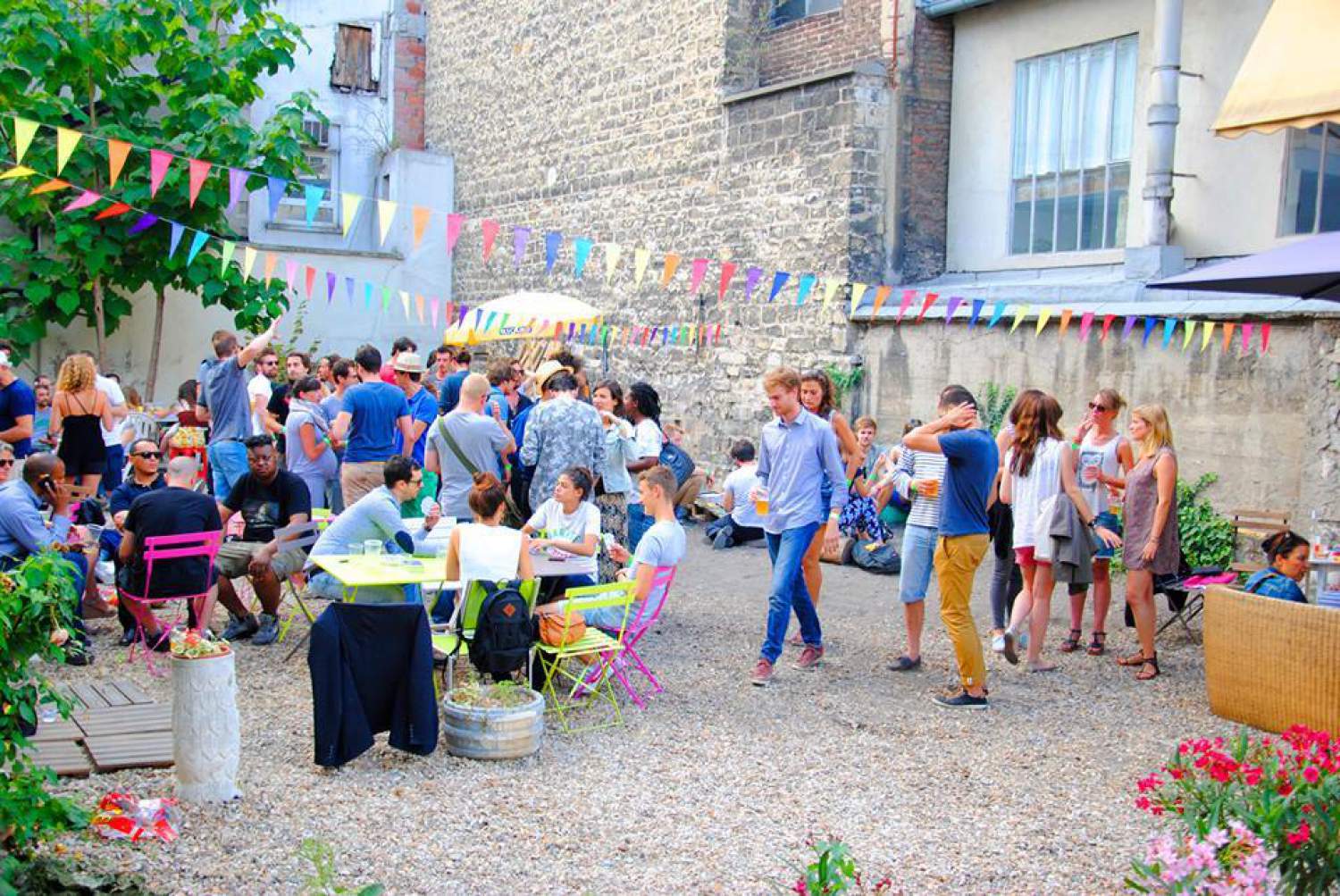 Terrasse Au Fond d'un Jardin, Paris