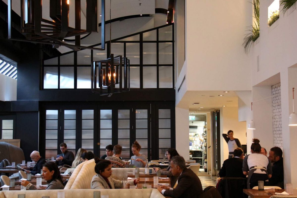 Salle du restaurant Planta, Toronto