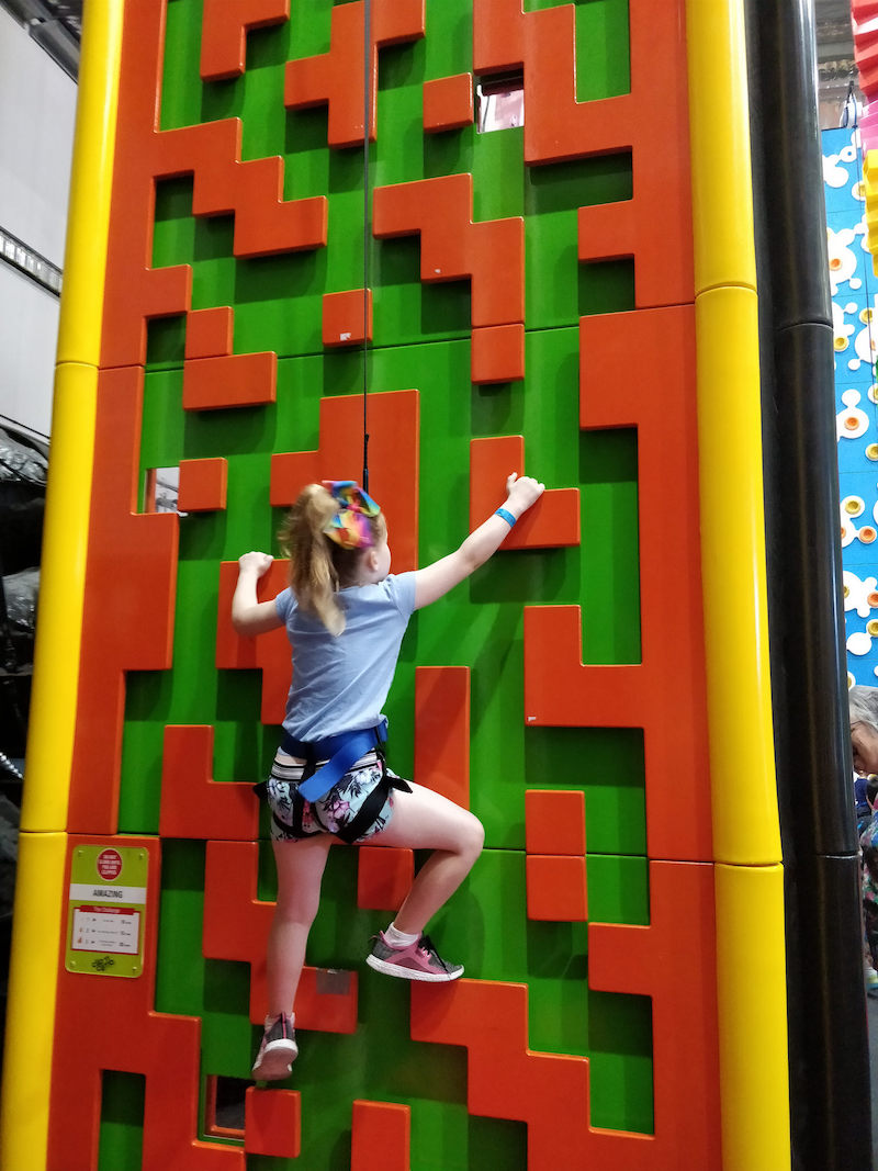Clip n' climb : Montréal avec des enfants