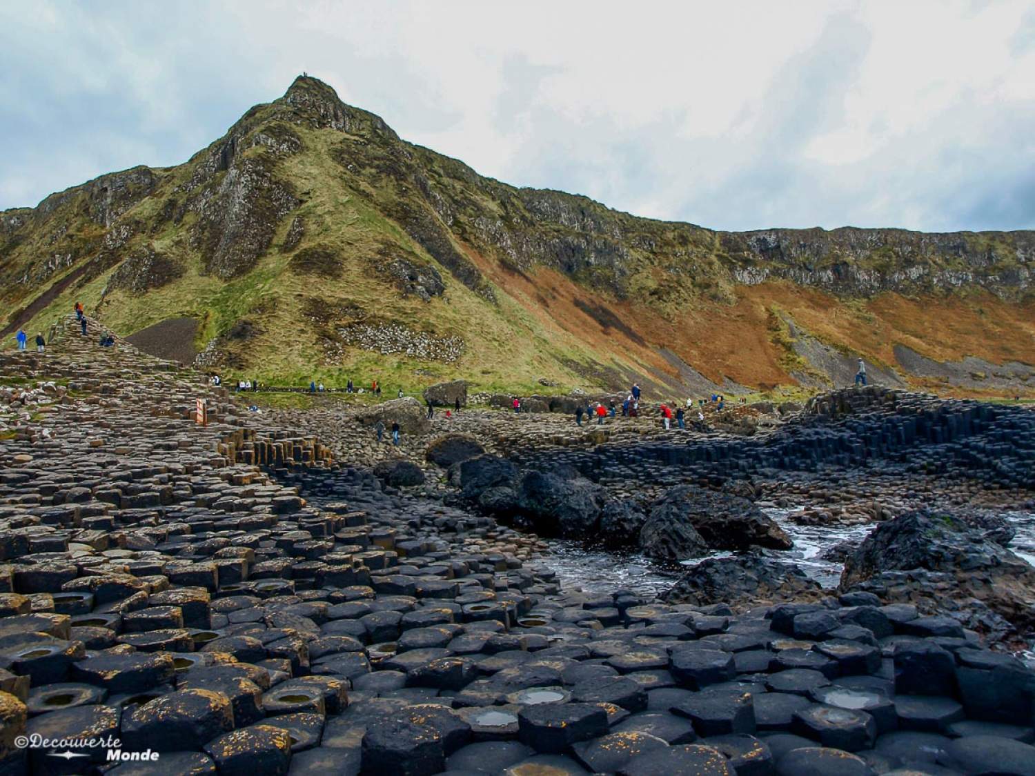 Chaussée des Géants et sa montagne, Irlande