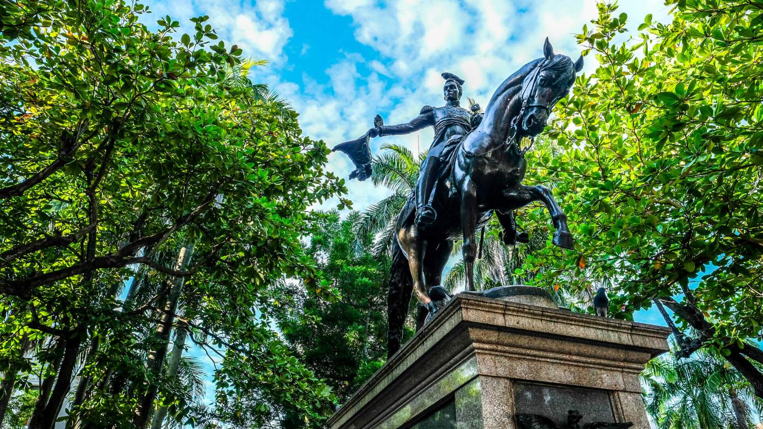Statue of Simon Bolivar at Plaza Bolivar, Cartagena, Colombia