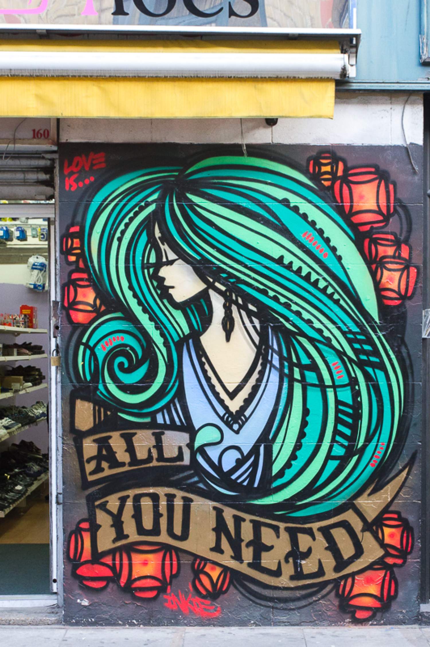 Graffiti d'une fille: All you need, Londres
