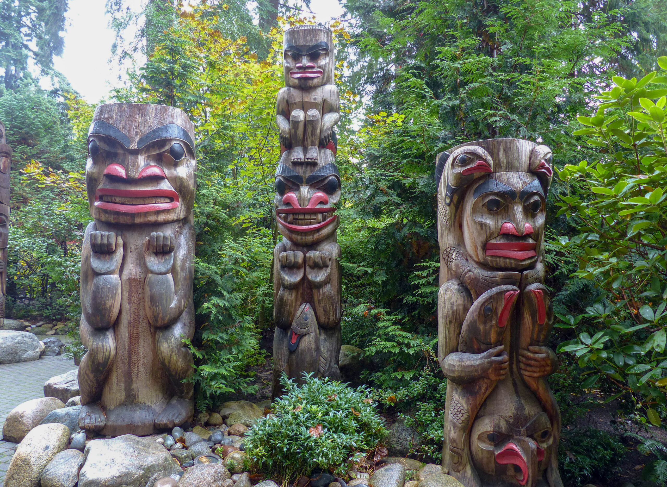 Capilano Suspension Bridge Park totem poles - Autumn in Vancouver
