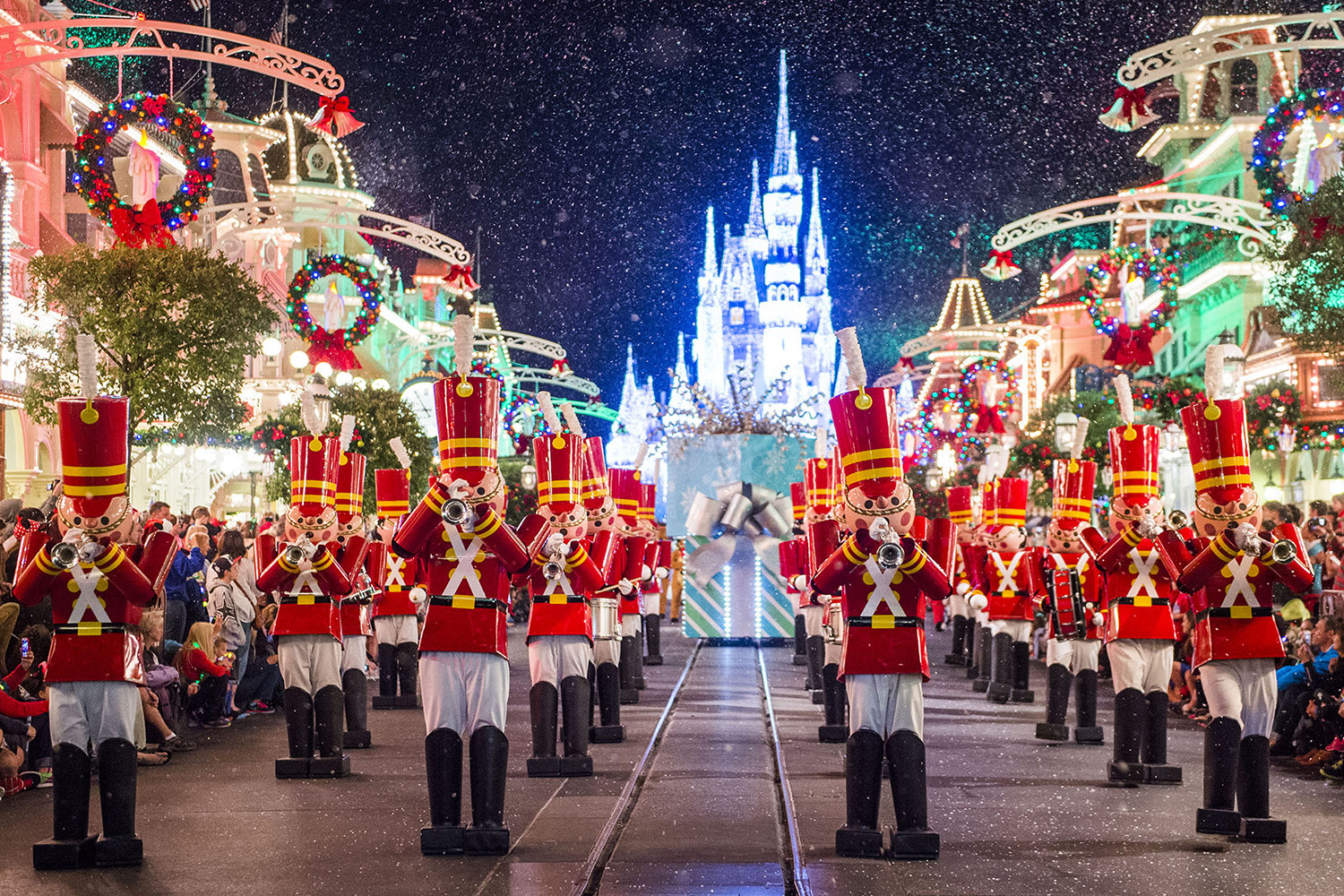 Noël à Walt Disney World : encore plus magique  Expérience Transat