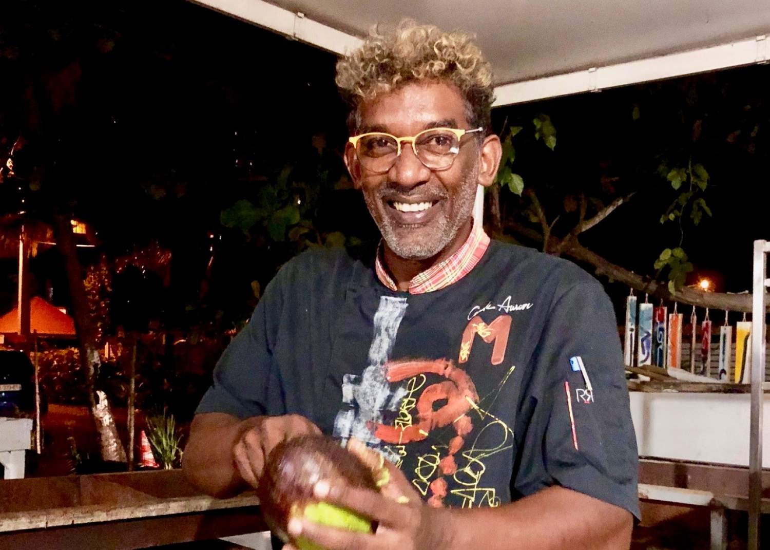 Barman d'un restaurant en Martinique