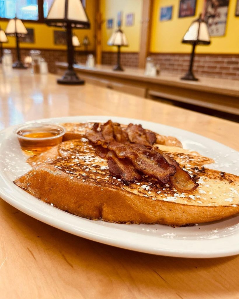 La Binerie Mont-Royal - Pain doré - French toast