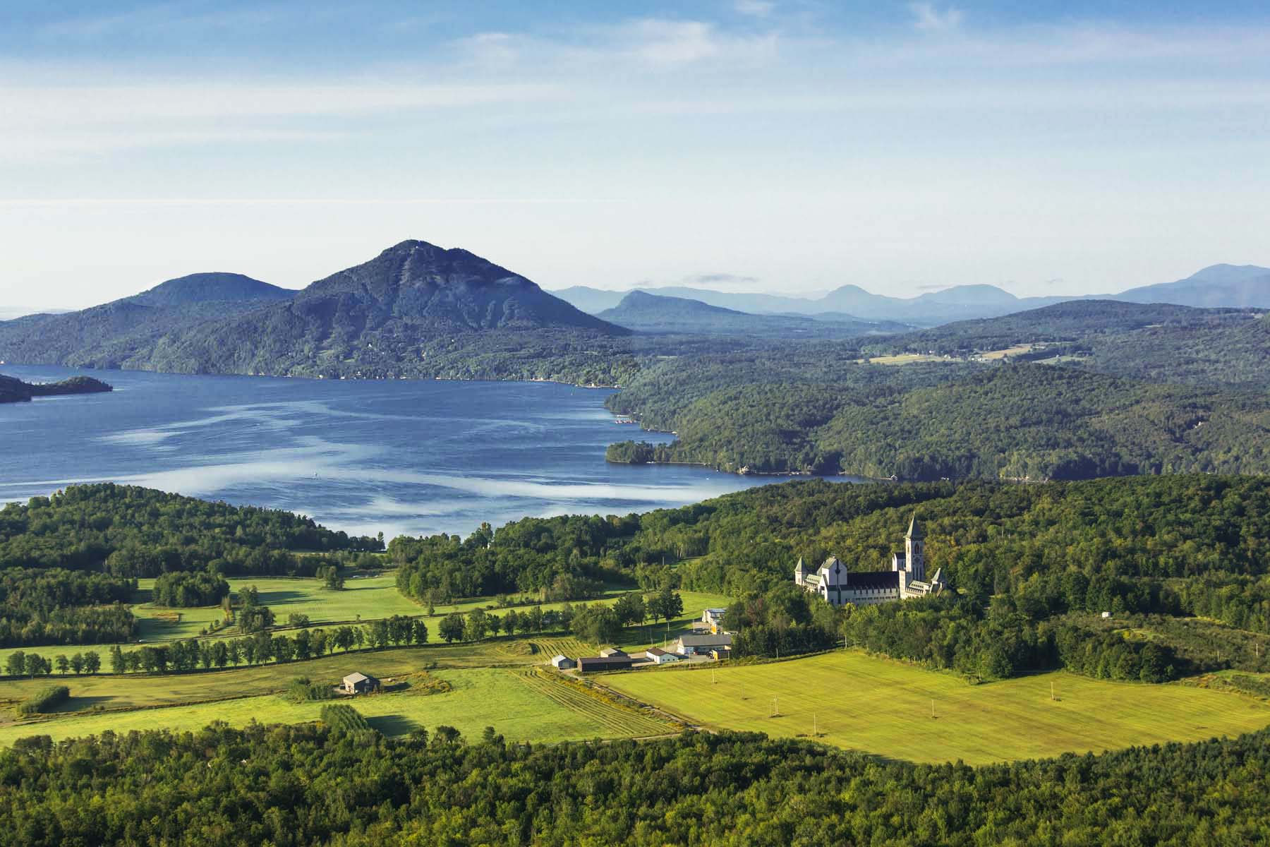 Cantons de l'Est © TQ/Mathieu Dupuis - excursions de Montréal pour Cabane au Canada Cantons de l'Est - grands espaces au Québec