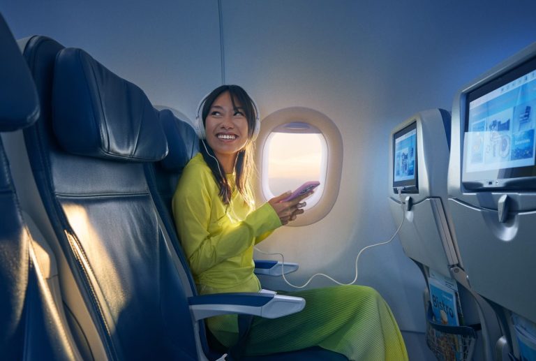 air transat voyager léger