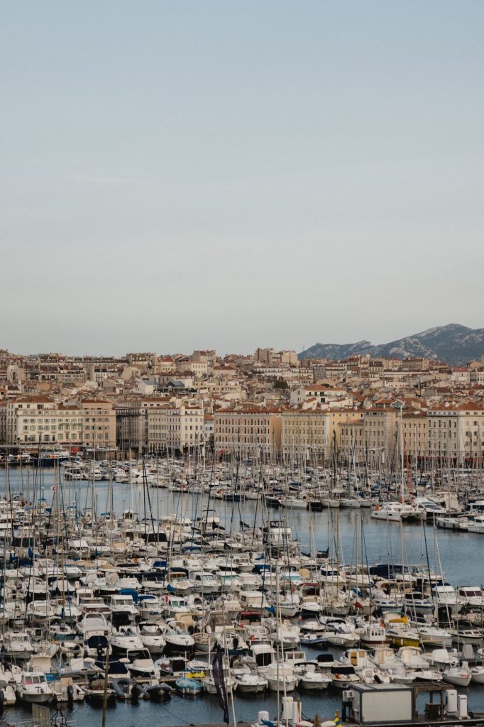 Voyage A Marseille Par Ses Quartiers Trip To Marseille Neighborhoods Vieux Port 682x1024 