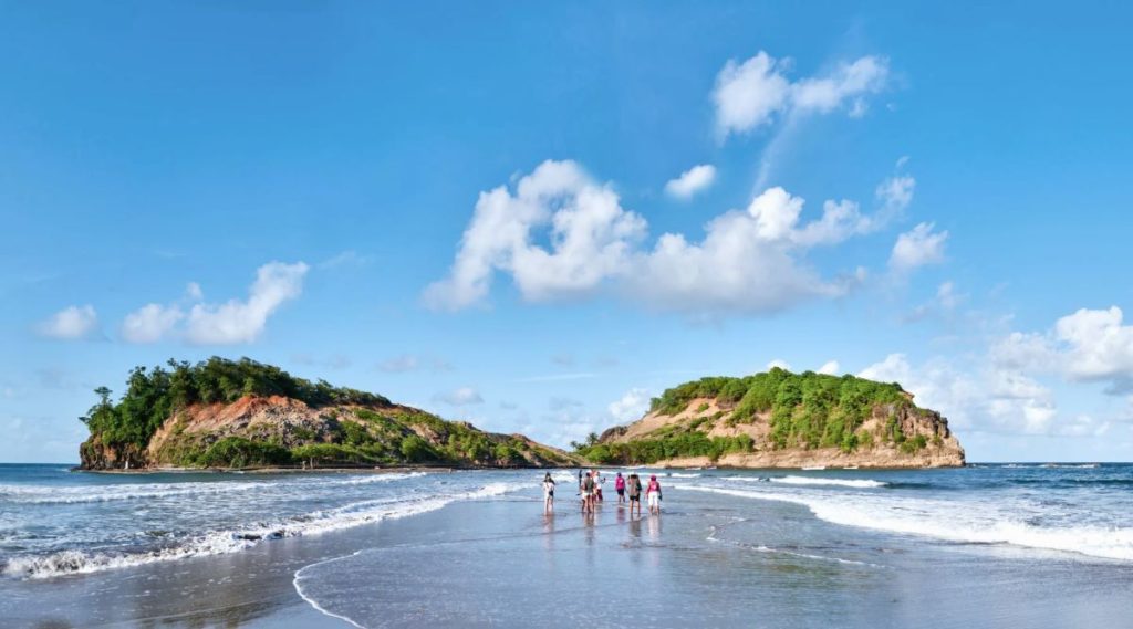 plus belles plages de martinique - best beaches in martinique - crédit photo CMT -- Tombolo-de-Sainte-Marie