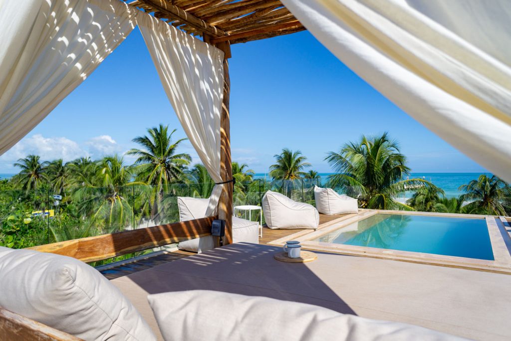 Where to stay in El Cuyo hotels - Mero Mero