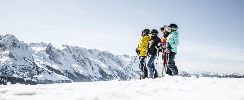 Voyage de ski dans les Alpes - Ski trip in the French Alps - Couverture