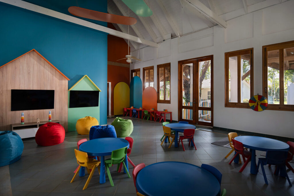 kids club dominican republic Wyndham Alltra Samaná république dominicaine