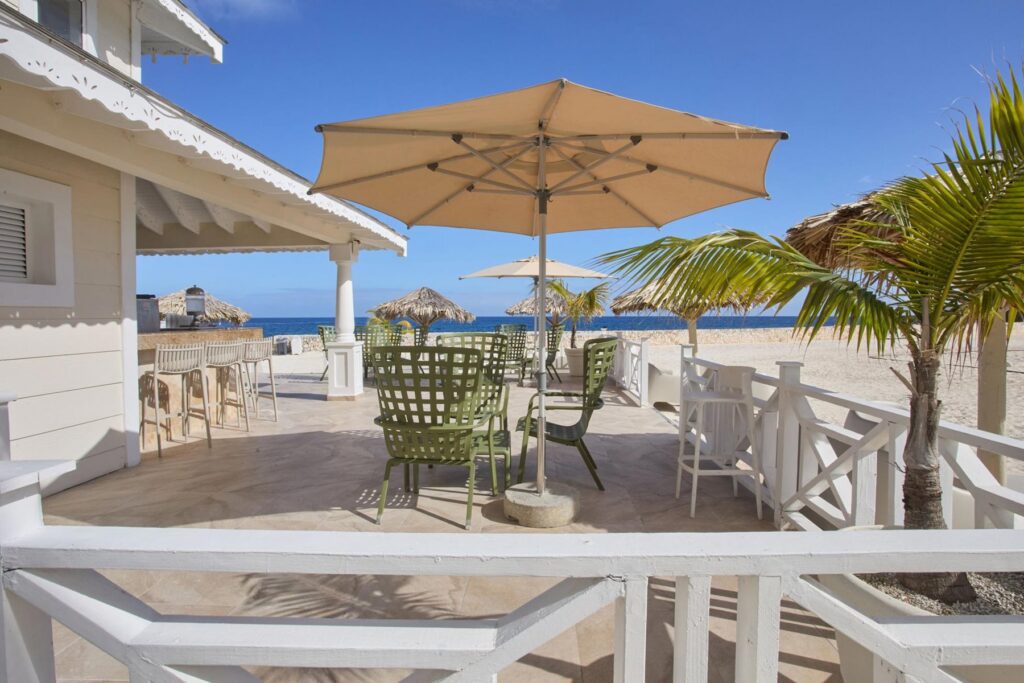 Bahia Principe Escape Runaway Bay, Bar Coconut