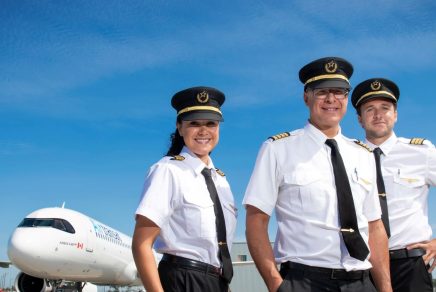3 famille Léopold pilotes Air Transat pilot - Crédit photo Archives MédiaQMI inc.