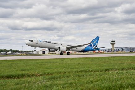 Air Transat plane Gatwick