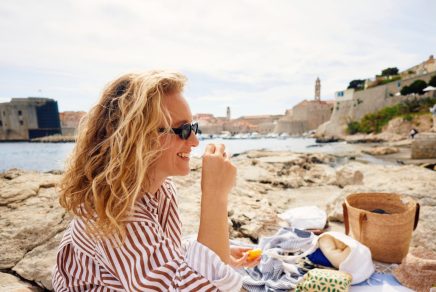 COUVERTURE voyager seule en europe solo female travel