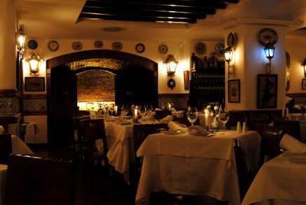 Fado à Lisbonne - Sr Vinho - fado in Lisbon Portugal