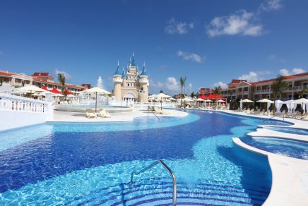 Family vacation Bahia Principe Fantasia Punta Cana vacances en famille