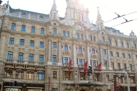 new-york-cafe-building-budapest-hungary-cover