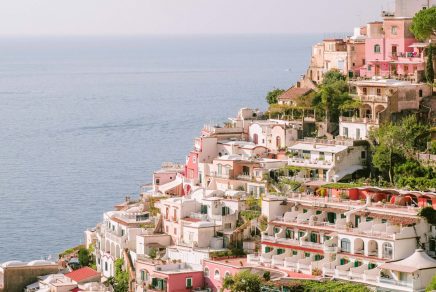 ou voyager en juin where to travel in june couverture cover