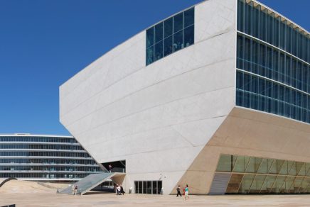 visit Casa da Musica - best rooftop terrace in Porto - quoi faire à Porto
